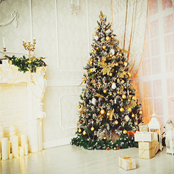 hotels with holiday cheer