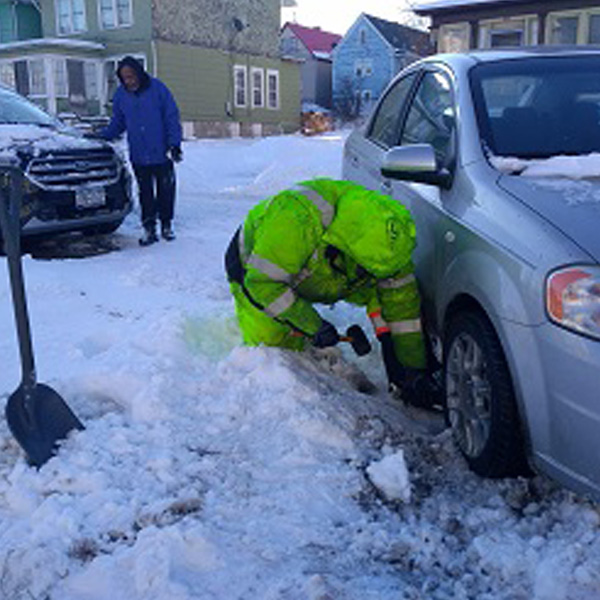 Technicians Battle Snow, Ice and More to Keep AAA Members Moving During Winter Storm