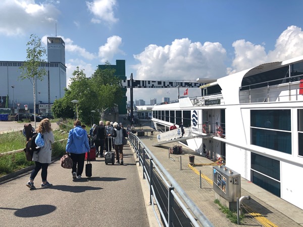 Boarding the river cruise